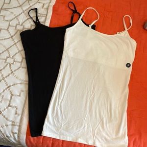 Aerie XXS Tank Tops (White & Black)